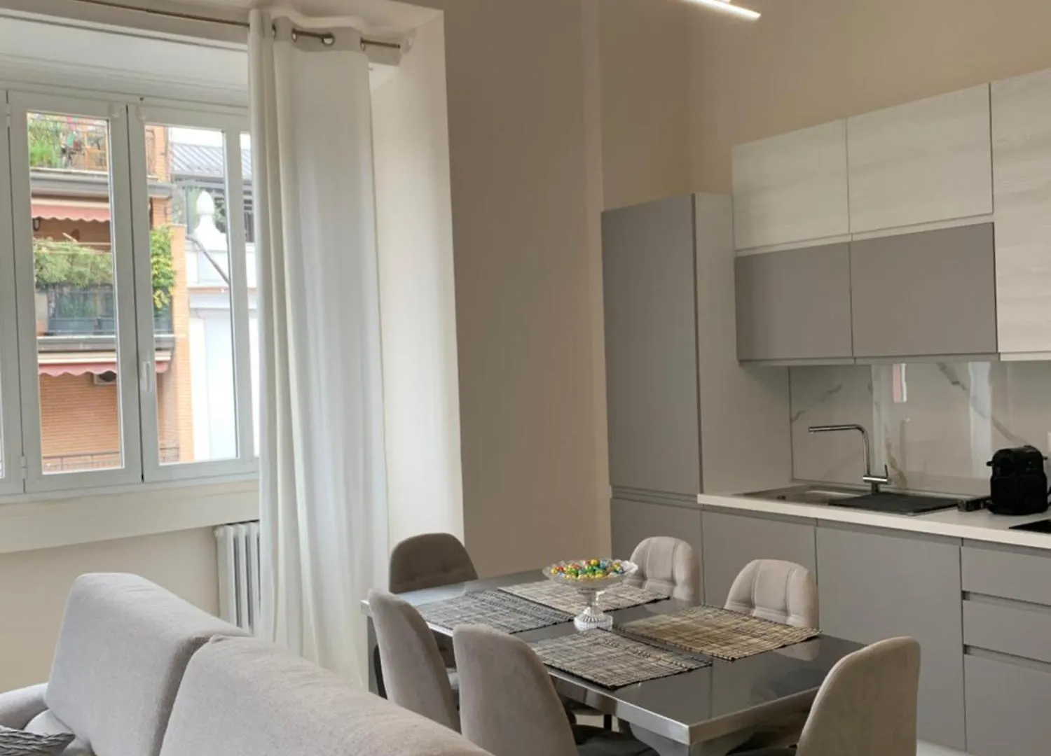 Appartamento Sacri Bnb Casa Vacanza ميلان إيطاليا